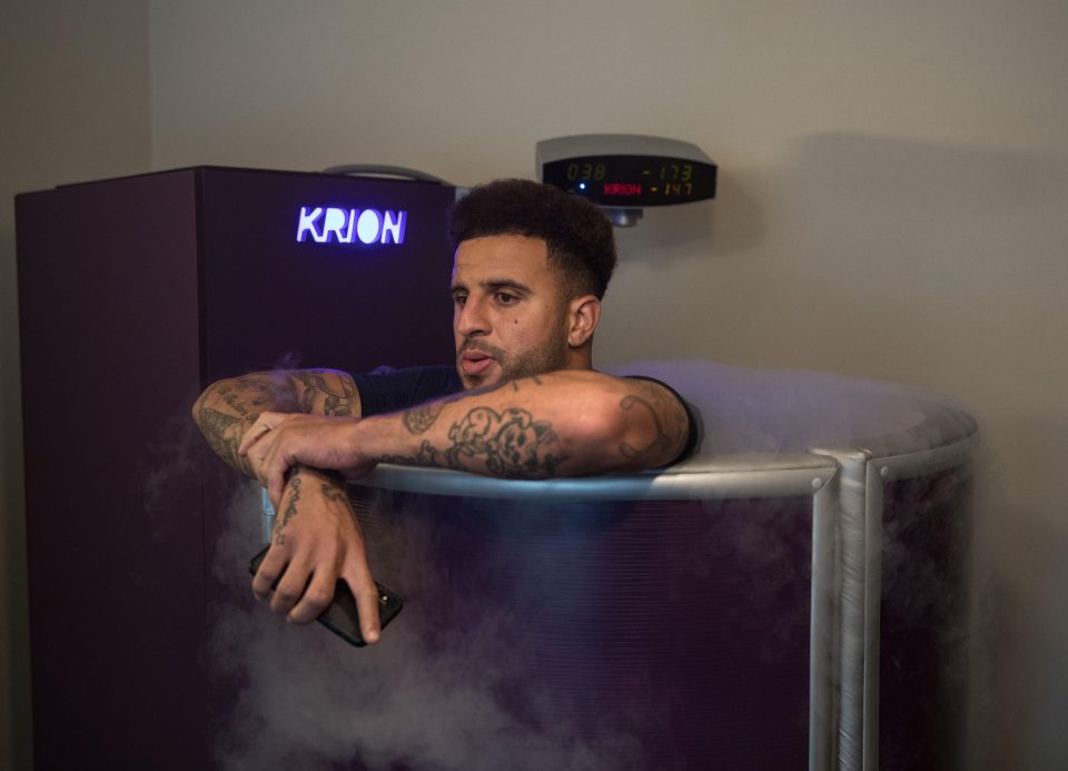  Kyle Walker rested his muscles in the cyrotherapy chamber