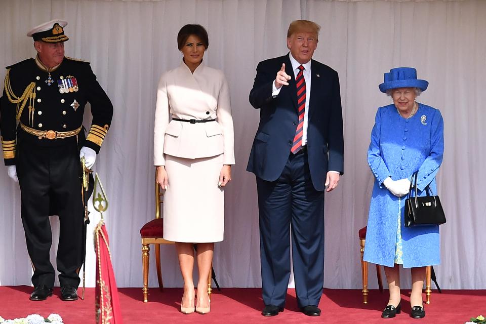  The Queen met with Donald Trump and his wife at Windsor Castle