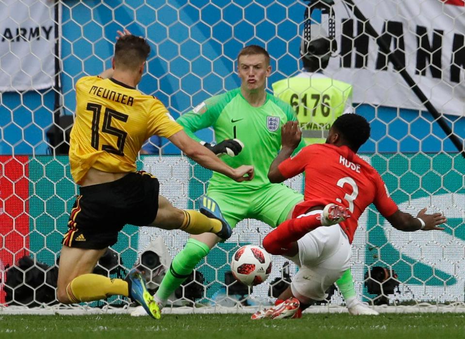  Danny Rose failed to spot Meunier as Belgium took the lead