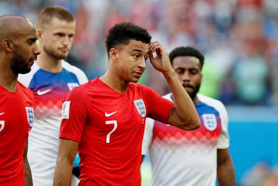  Jesse Lingard looks on