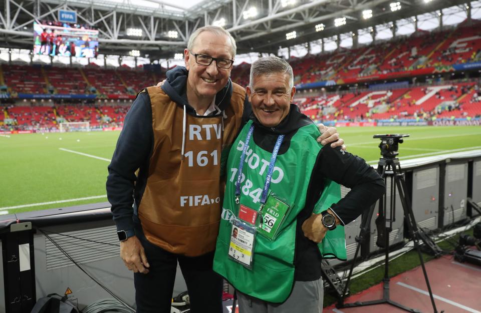  SunSport snapper Richard Pelham catches up with old friend Terry Butcher