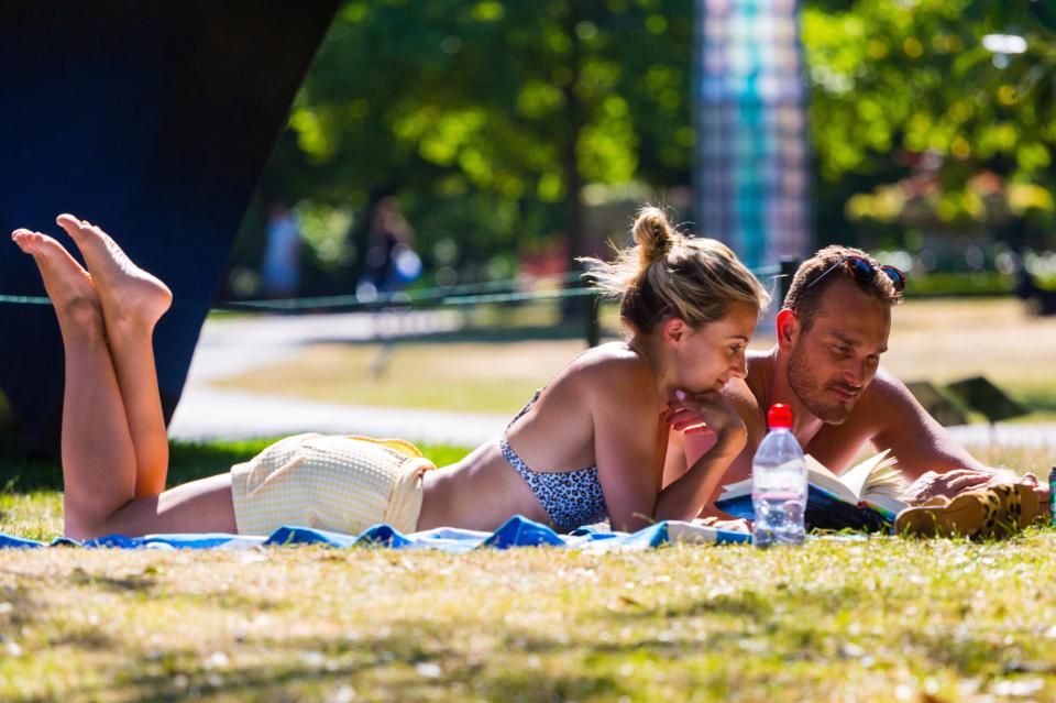  Londoners enjoyed the heatwave on Sunday which is set to end this week