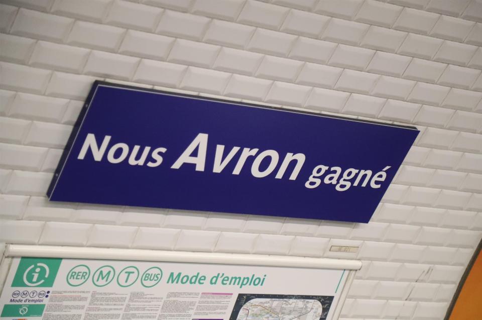  Avron is now 'Nous Avron Gagne' a play on 'We Have Won'