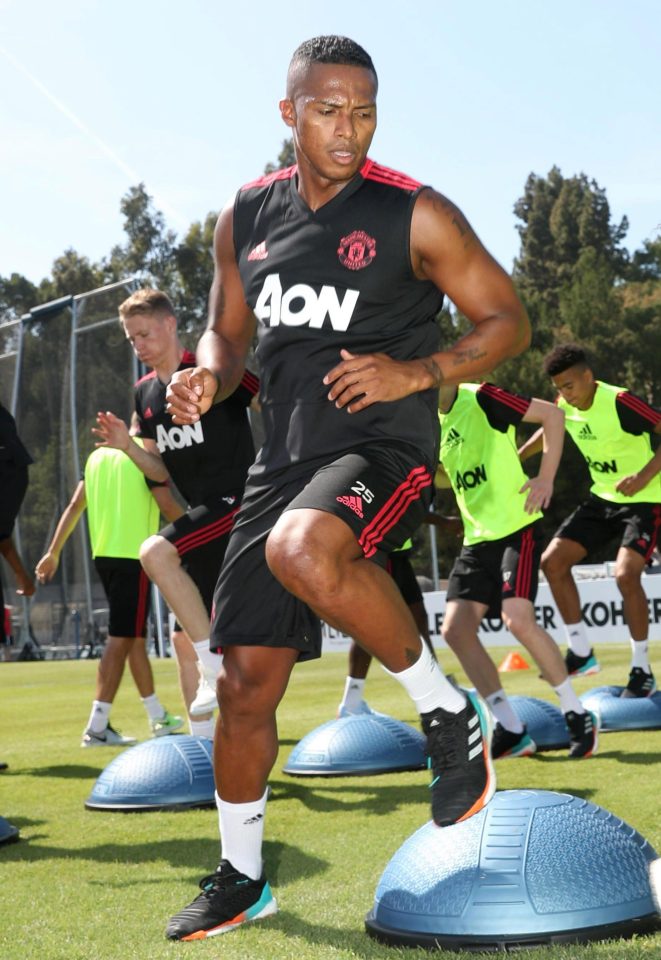  Antonio Valencia does some warm-up drills on gym equipment under the California sunshine