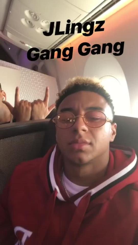  Jesse Lingard showed off the bling as he jetted off on holiday to LA