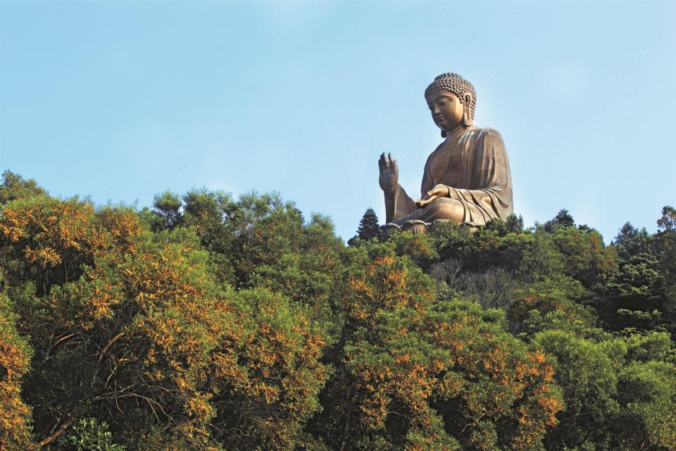  James and Rupert claimed the Big Buddha, the biggest Buddha statue in the world