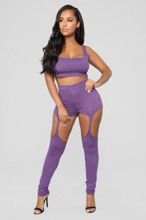  The set also comes in lilac