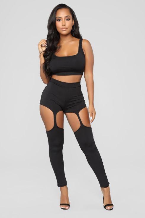  Fashion Nova's leggings feature some extreme cut-outs