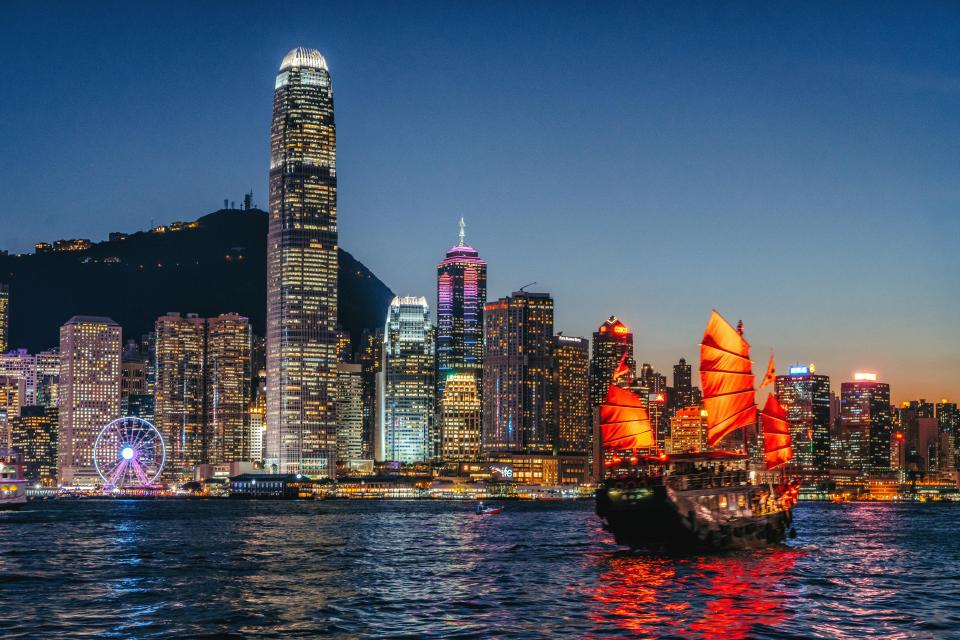  Marvel at the bold sights and fusion of East and West cultures in Hong Kong