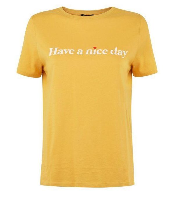  This t-shirt captures the cute essence of Hollys J Crew original