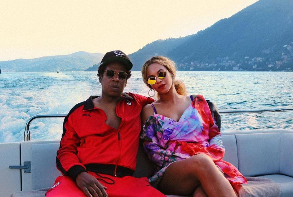  Jay Z and Beyonce enjoyed a voyage on a smaller vessel