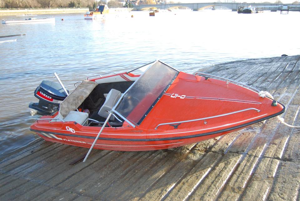  The show-off took took her for a boat ride on the Thames and drove over the speed limit