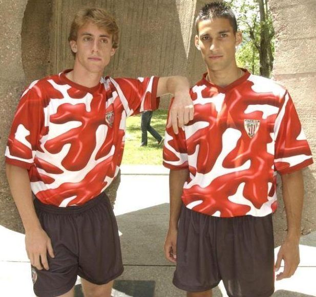  Full blooded...Bilbao tried in vein with their kit in 2004