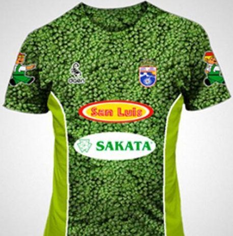  Frozen out...the kit of Spain's Lorca FC is pea-super