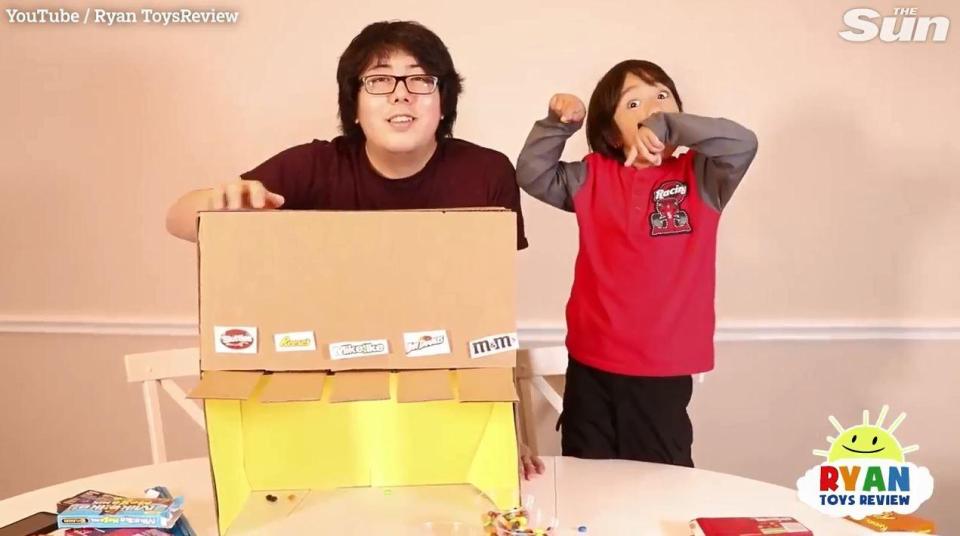  The cute youngster makes things, tests toys and eats food with his parents in the clips