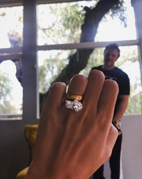  The model sported the impressive rock on her ring finger in an Instagram post