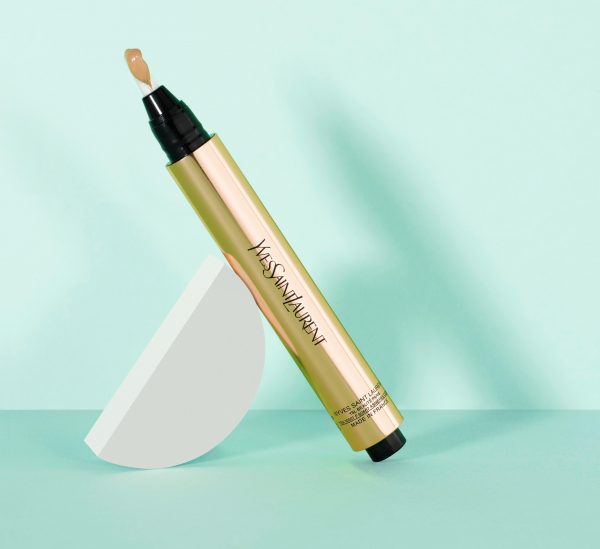  This is your Must-Have Cult Product - the Yves Saint Laurent Touche Éclat