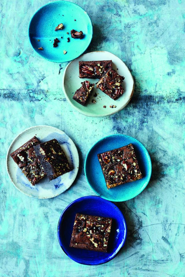  Treat yourself to some tasty pecan praline brownies while watching Bake Off