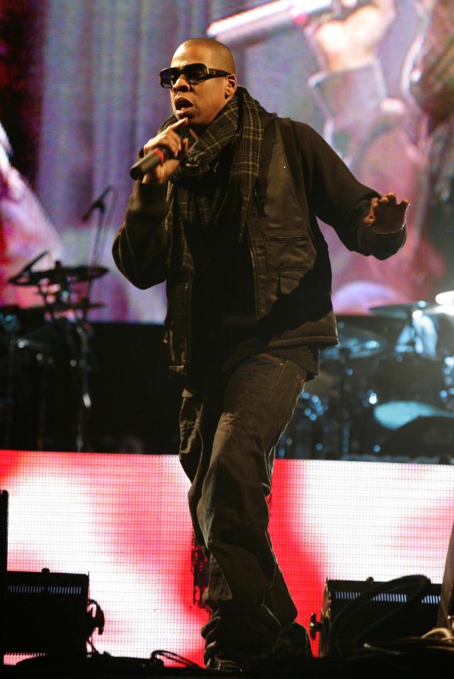  Rapper Jay-Z took to the stage at Glastonbury in 2008