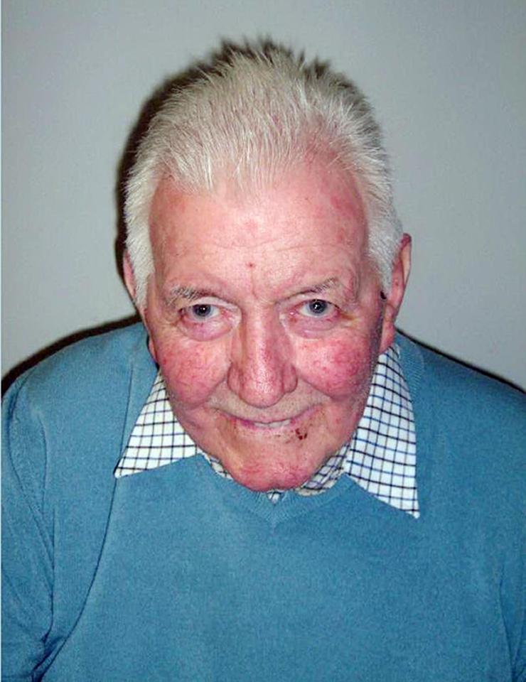  Murderer John Lowe, who has died in jail aged 86, where he was four years into a minimum-25-year sentence