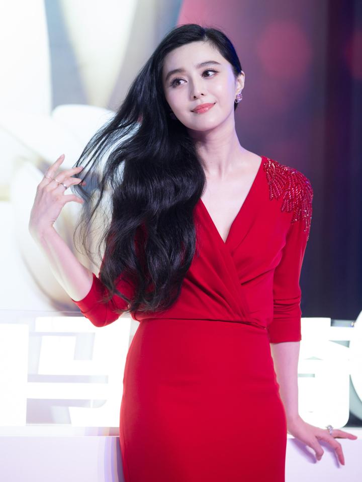  Chinese social media has been baffled by the 'disappearance' of actress Fan Bingbing