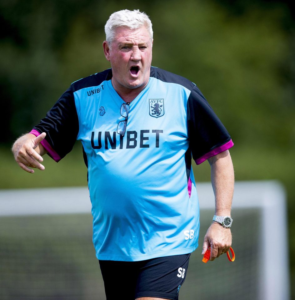  Steve Bruce directs training as he triesd to take Aston Villa back up to the Premier League at the second time of asking