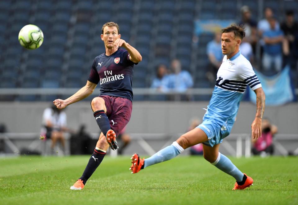  Stephan Lichtsteiner made his first start for the Gunners