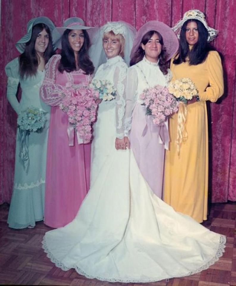  These '70s bridesmaids have teamed their gowns with hats, too