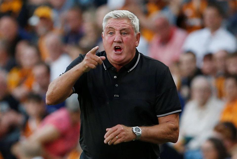  Steve Bruce was expecting to sign the defender before Fulham made him a better offer