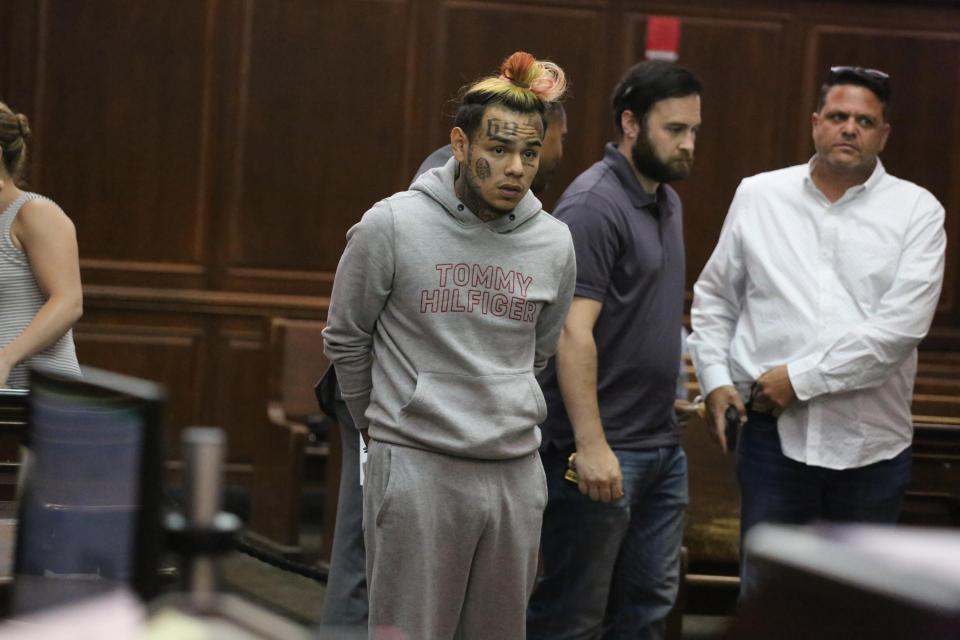  Daniel Hernandez wore a grey tracksuit to Manhattan's Criminal Court