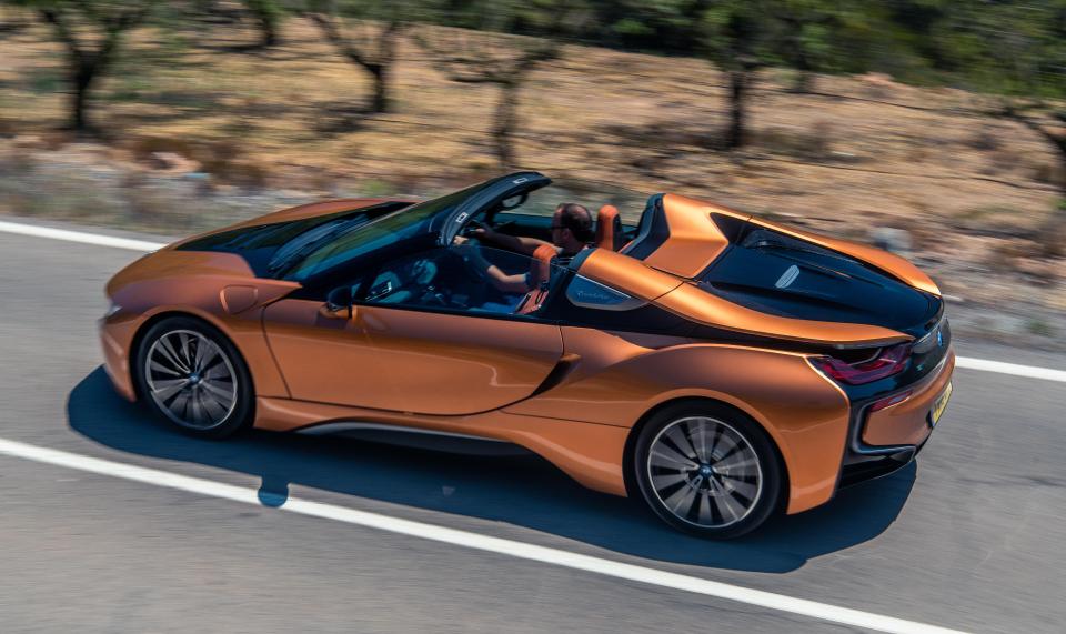  From above, the lines on this gullwinged beauty are simply jaw-dropping