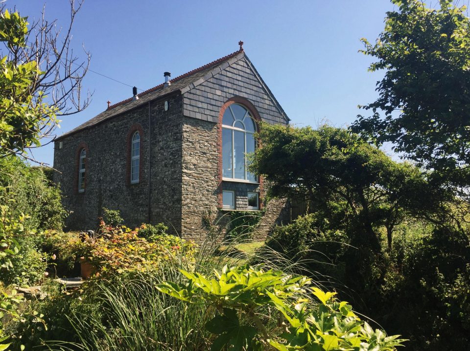  The chapel is located on the remote north coast of Cornwall