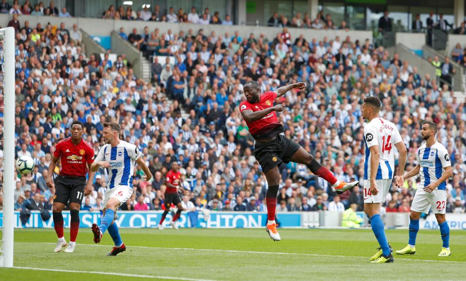  Romelu Lukaku leapt into the air to head home