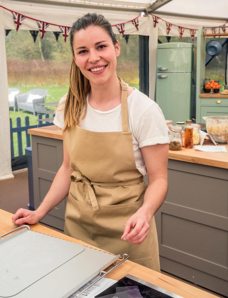  Manon Lagreve won Star Baker on week one