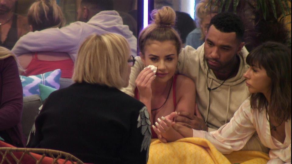  Jermaine has got close to 21-year-old Chloe since going into the Celebrity Big Brother house