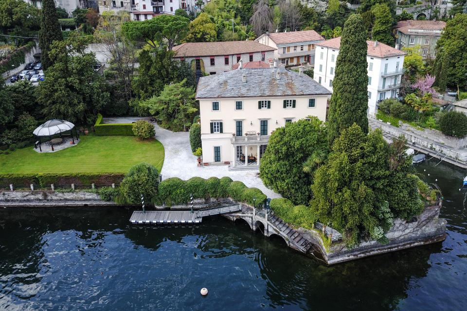  The royal couple reportedly stayed at George and Amal Clooney’s 18th century Villa Oleandra