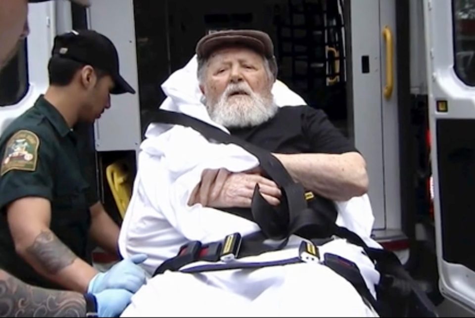  Jakiw Palij, a former Nazi concentration camp guard, is carried on a stretcher from his home in the Queens borough of New York