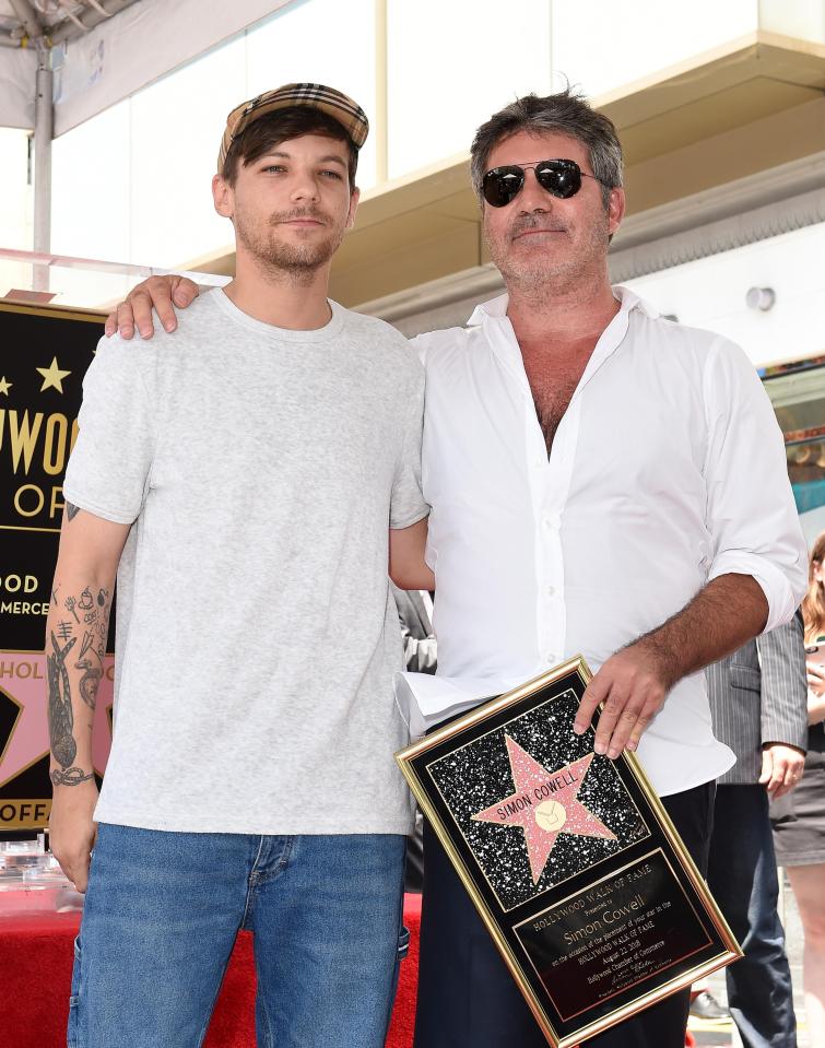  Louis Tomlinson turned to Simon Cowell after his mum died