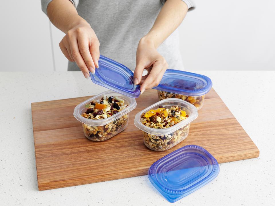  Prep your lunches so that you're not tempted to eat less healthy options