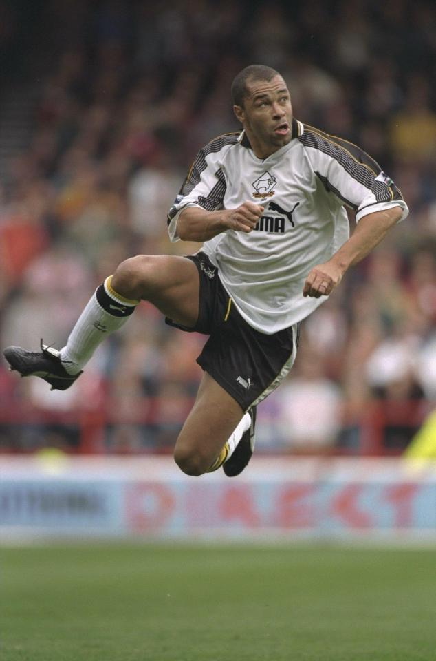  In 1996, McGrath spent a season at Derby County and retired in 1998 after a short spell at Sheffield United