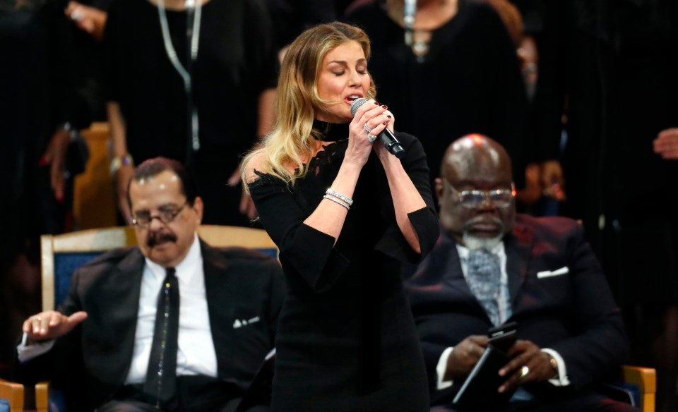 Moving... Faith Hill sings a moving performance of What a Friend We have in Jesus' 