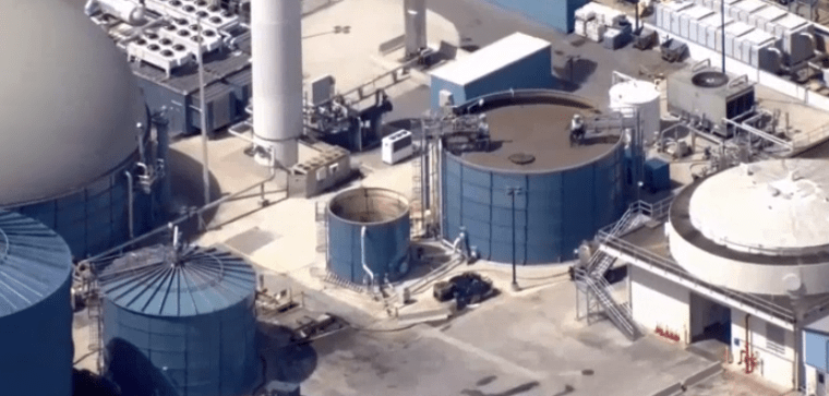  A worker has died after falling into a vat of oil at a waste plant near Disney World in Florida