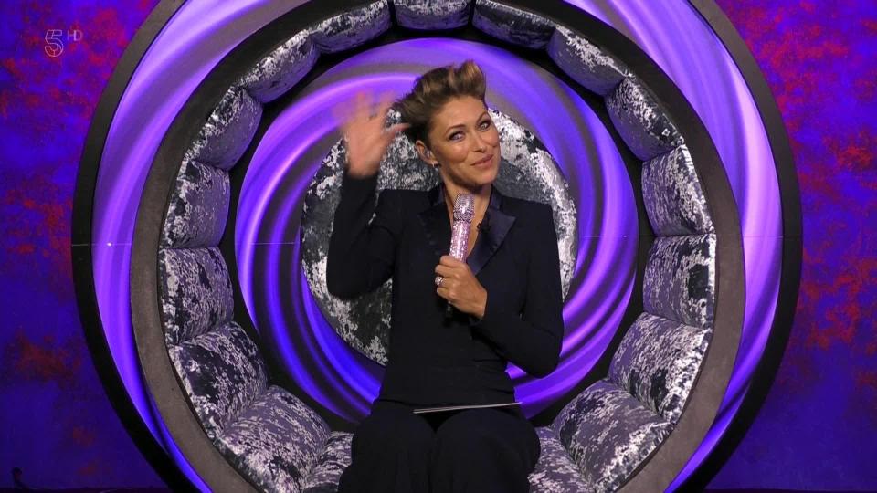  Emma Willis shows off the new diary room chair