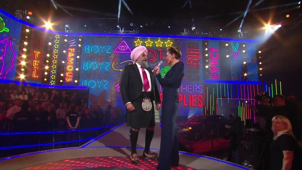  Hardeep wore a kilt for his arrival