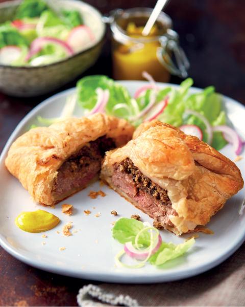  The beef wellington costs £5.49 and is available to buy today