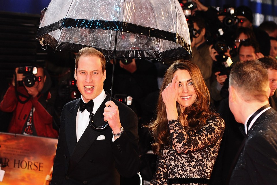  Prince William and Kate Middleton are also fans of the umbrella brand