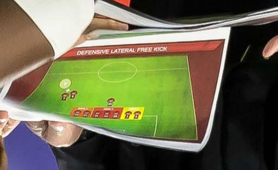  Mourinho's set-piece tactics were revealed during a match in February of last season