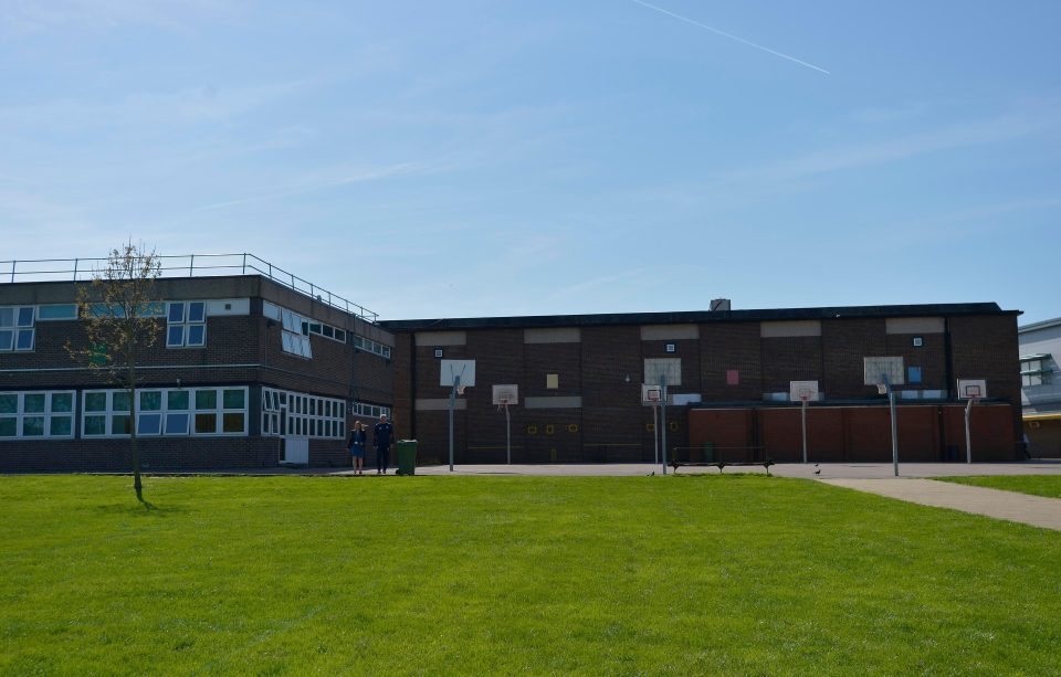  The school has close ties to Fulham and excellent sporting facilities