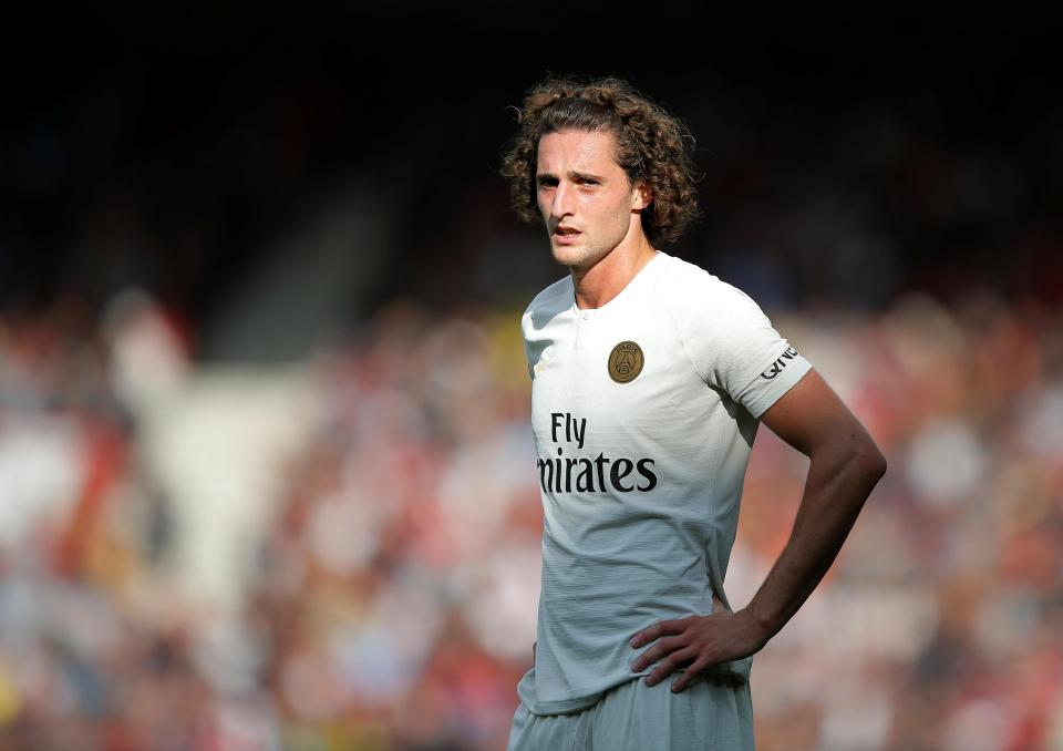  Adrien Rabiot rejected the chance to sign a new contract and could be heading to Barca, so Paris Saint-Germain may make a swoop for De Jong as a replacement