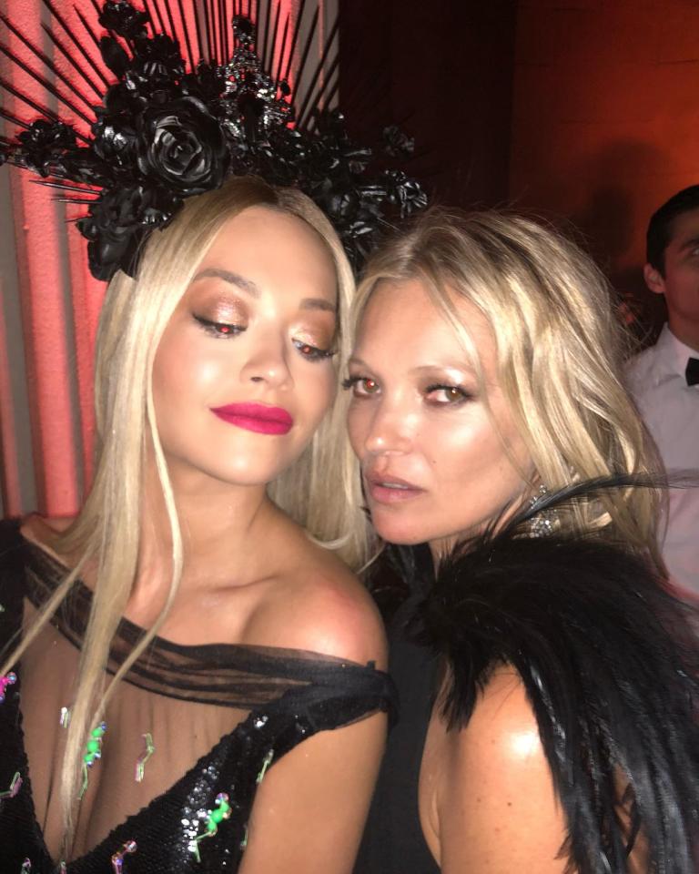  Kate strikes a pose alongside Rita Ora